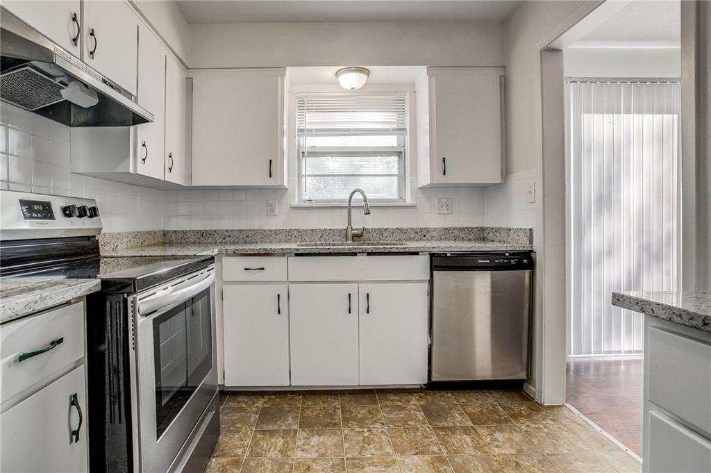 605 Ne Lynn Street Property Photo 15