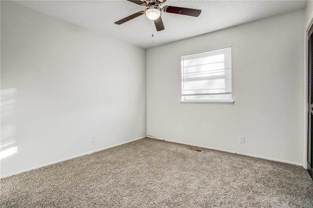 605 Ne Lynn Street Property Photo 17