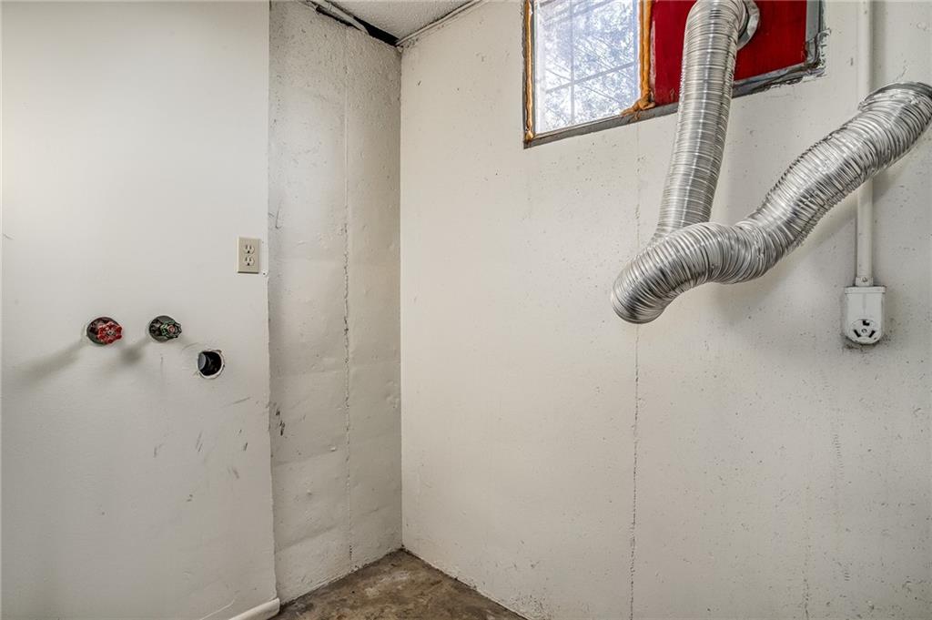 605 Ne Lynn Street Property Photo 23