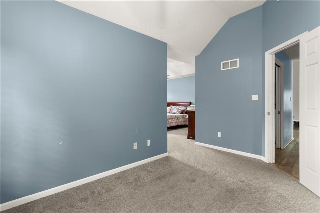 2724 Se Nottingham Drive Property Photo 21