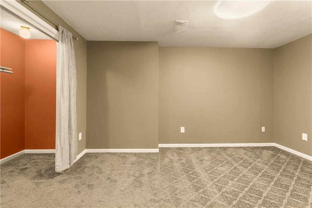 2724 Se Nottingham Drive Property Photo 39