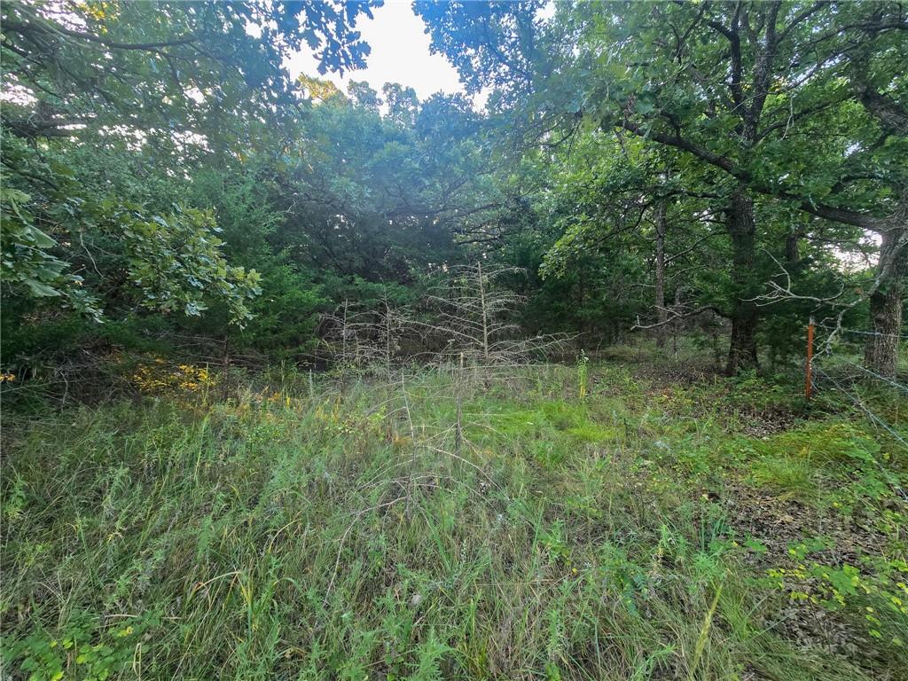 4 Highway Property Photo 9