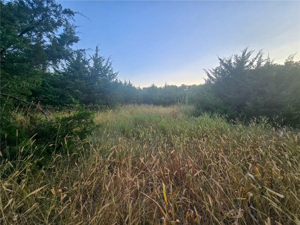 4 Highway Property Photo 15
