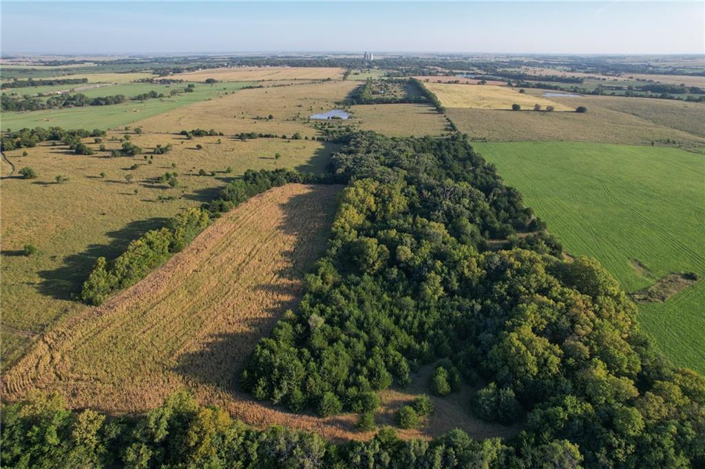 4 Highway Property Photo 36