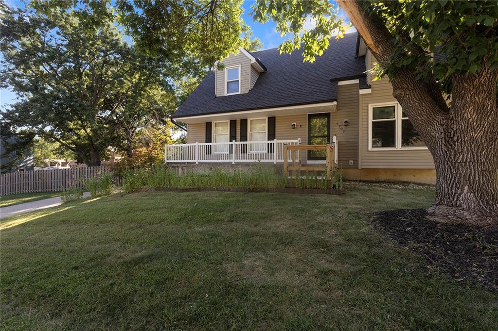 6902 Michael Lane Property Photo 2
