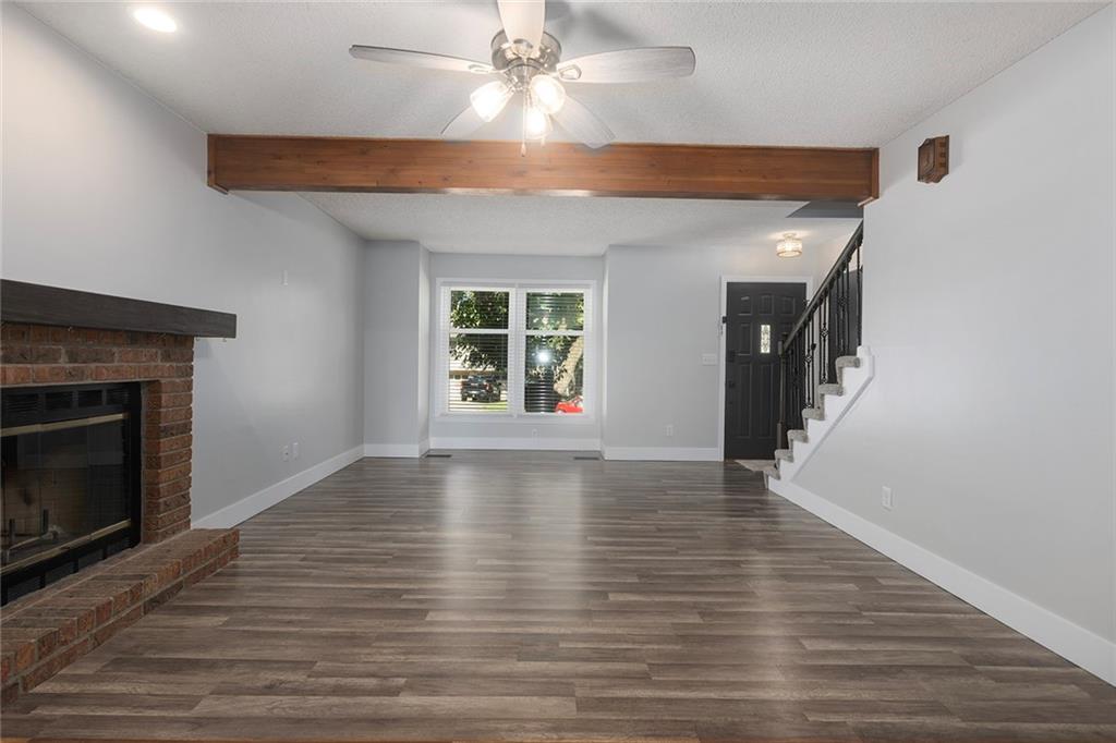 6902 Michael Lane Property Photo 6
