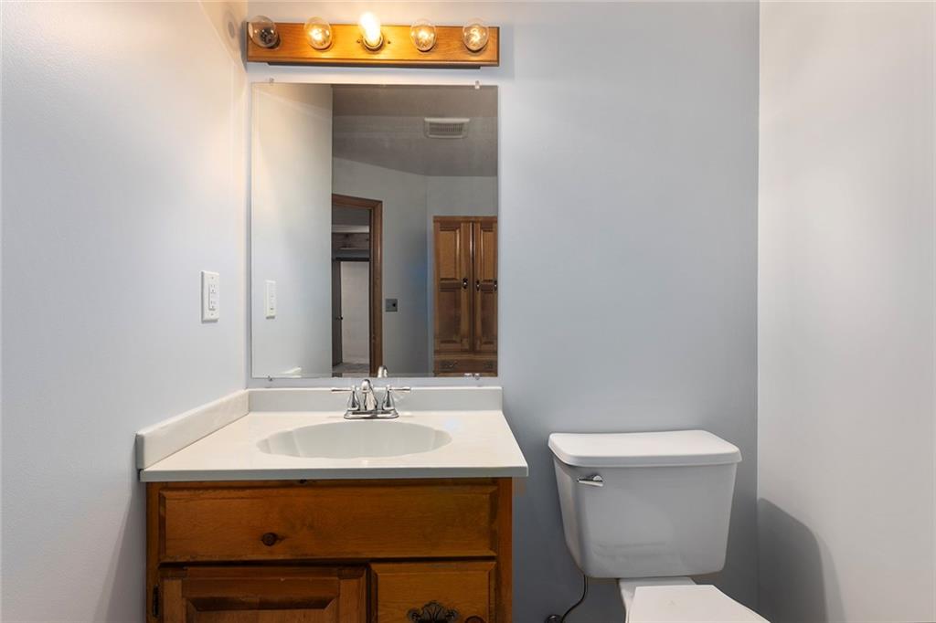 6902 Michael Lane Property Photo 18