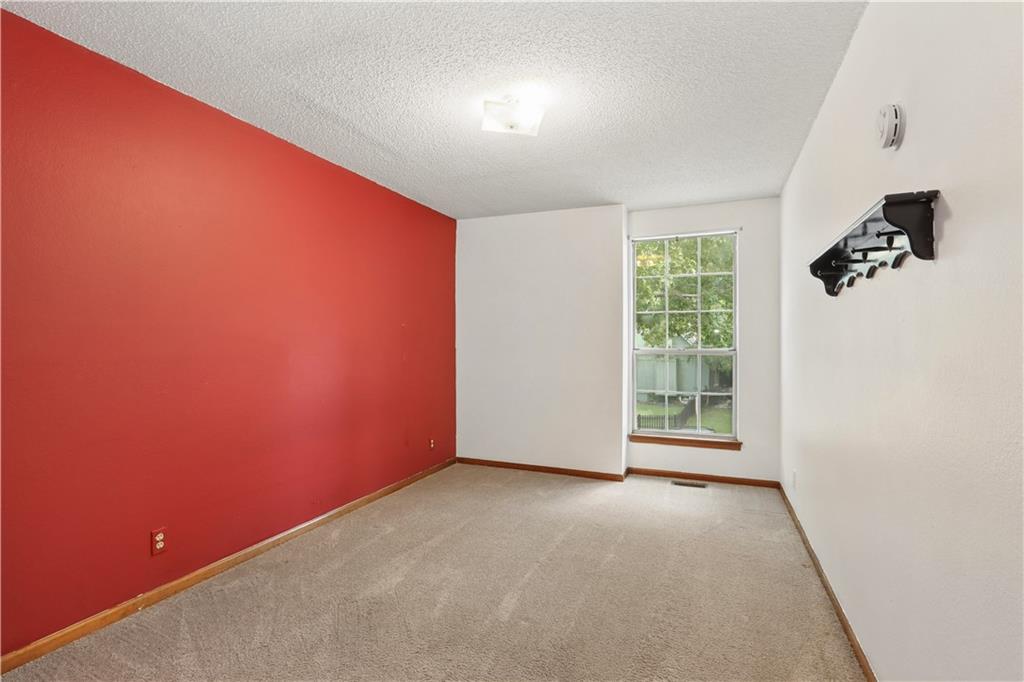 1201 N Sunset Drive Property Photo 10