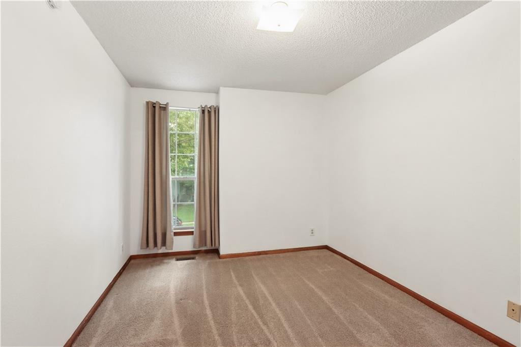1201 N Sunset Drive Property Photo 11