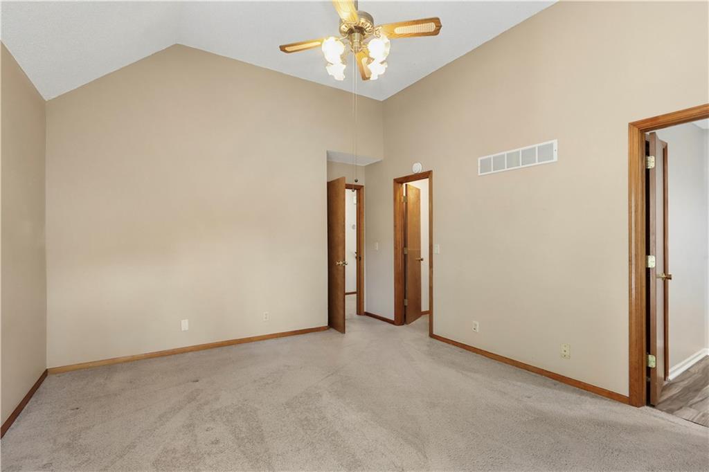 1201 N Sunset Drive Property Photo 15