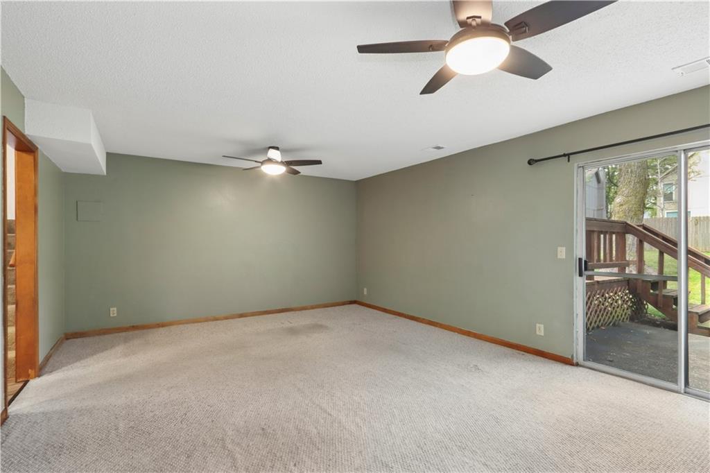 1201 N Sunset Drive Property Photo 17