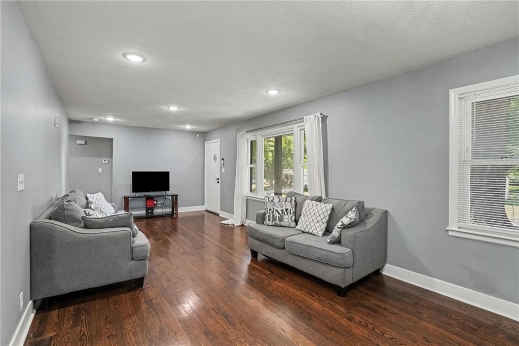 2825 N 76th Street Property Photo 5
