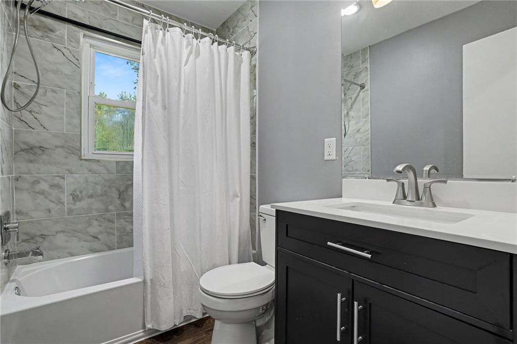 2825 N 76th Street Property Photo 18