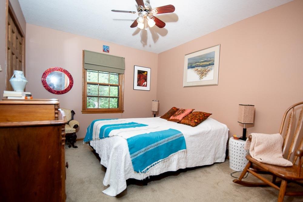 3000 University Drive Property Photo 18