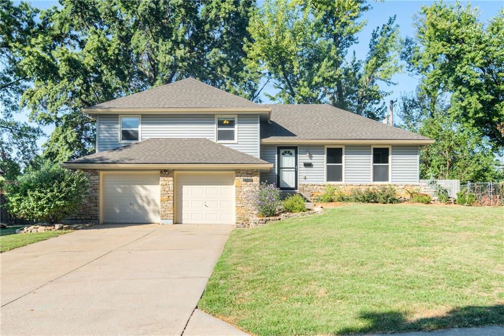 9534 Connell Drive Property Photo 1