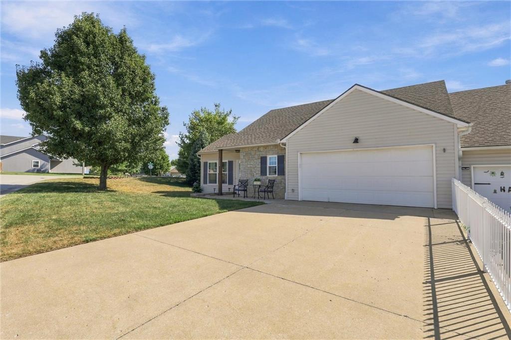 1890 Fall Creek Drive Property Photo 21