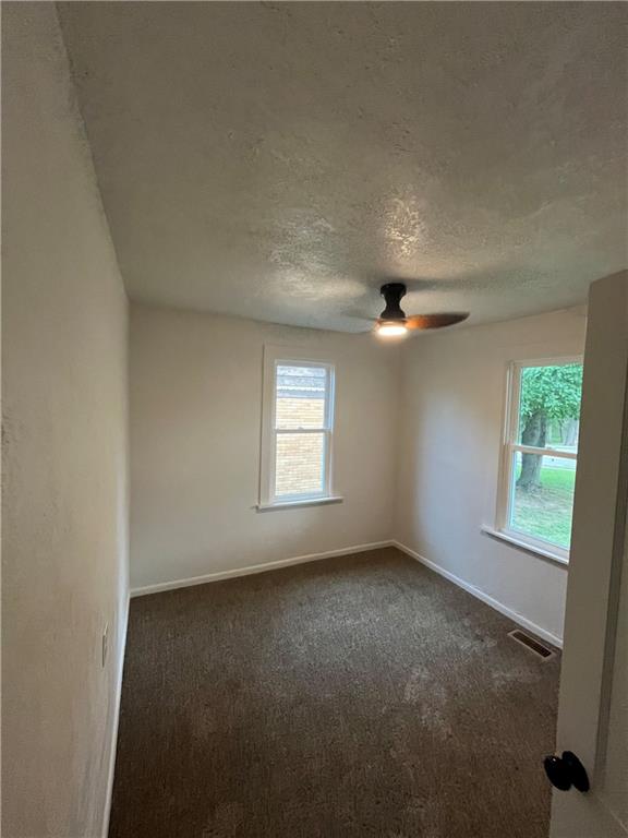 509 E North Street Property Photo 3