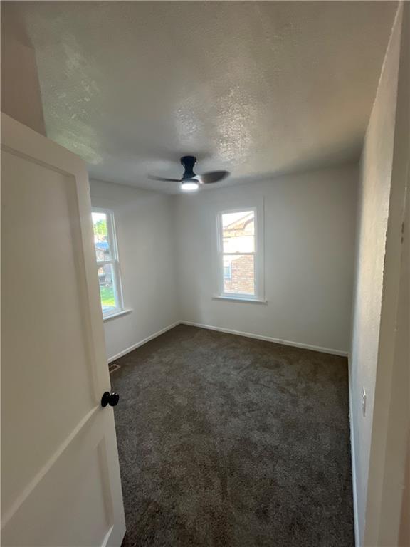 509 E North Street Property Photo 8