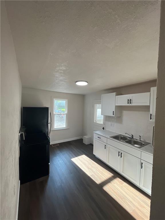 509 E North Street Property Photo 9