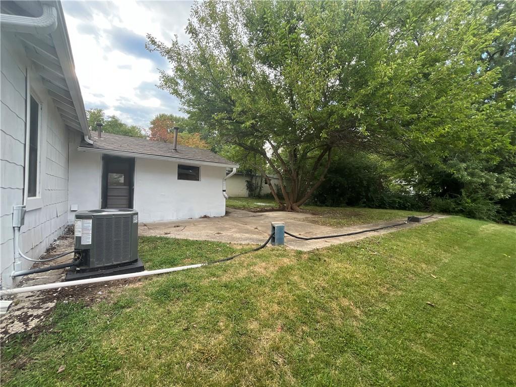 509 E North Street Property Photo 11