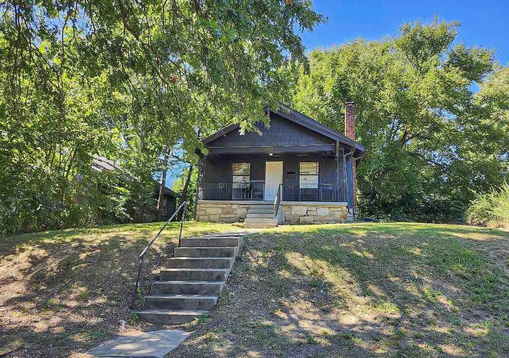 5508 Garfield Avenue Property Photo 1