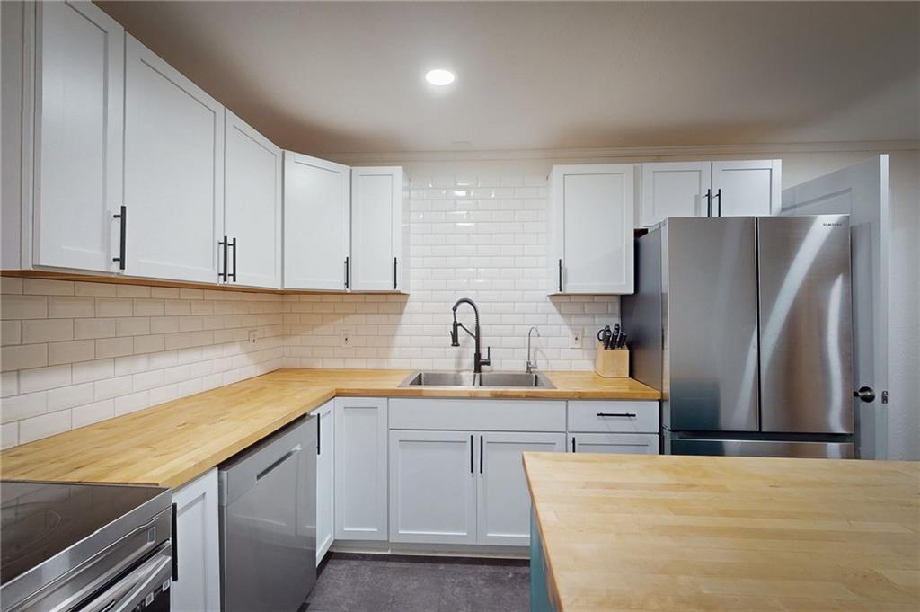 1204 Olive Street Property Photo 15