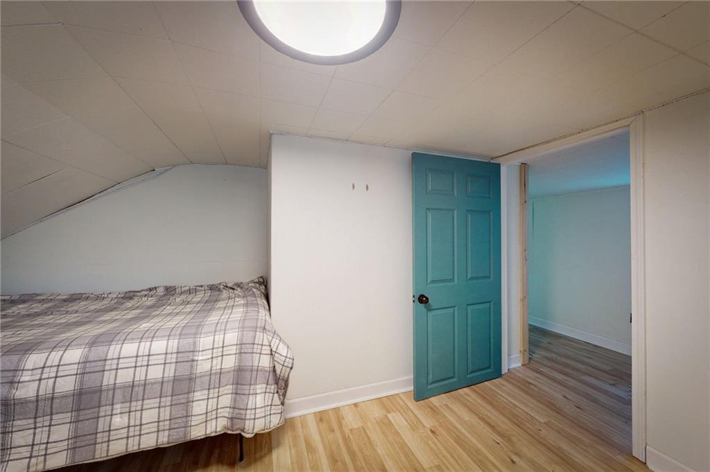 1204 Olive Street Property Photo 28