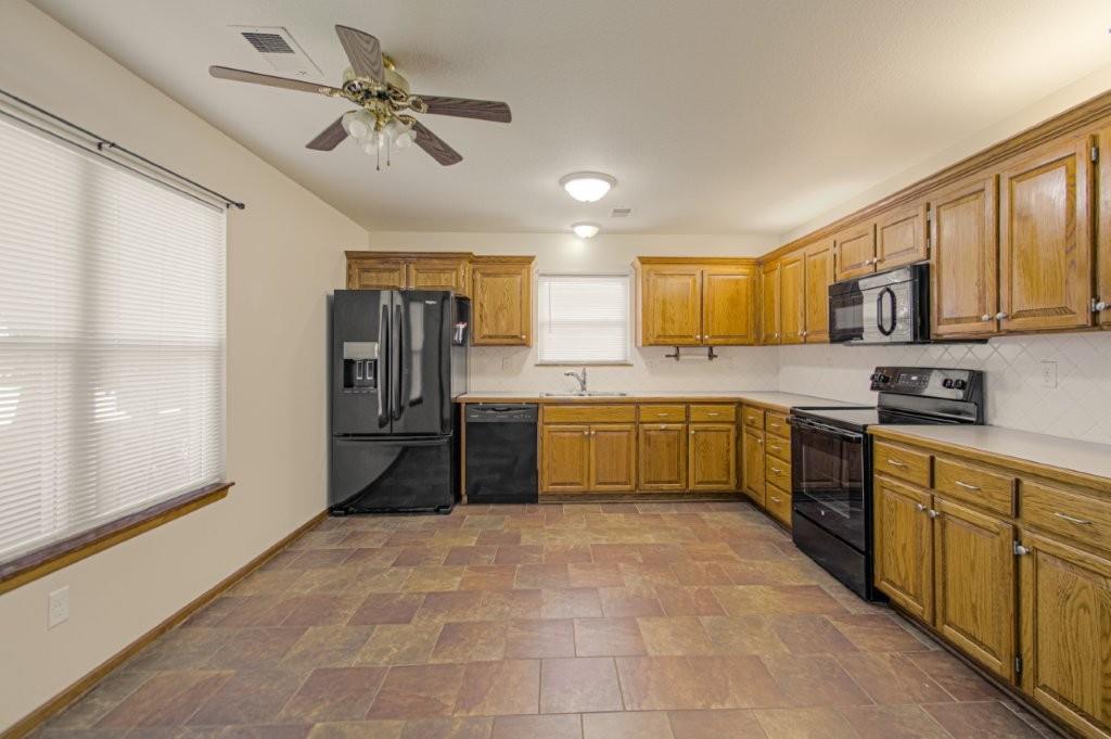 603 Creek Ridge Drive Property Photo 7