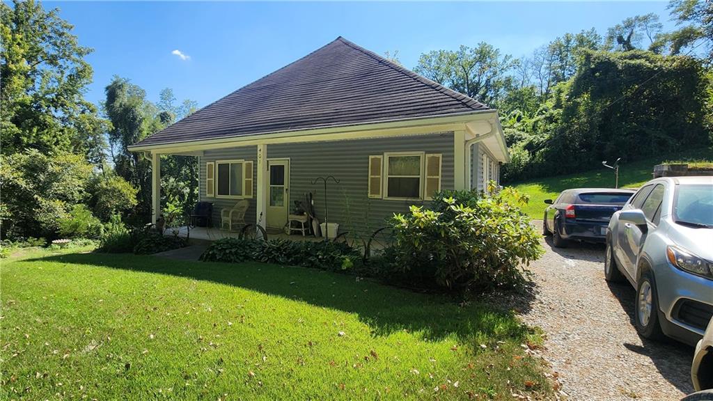 401 Biddle Street Property Photo 3