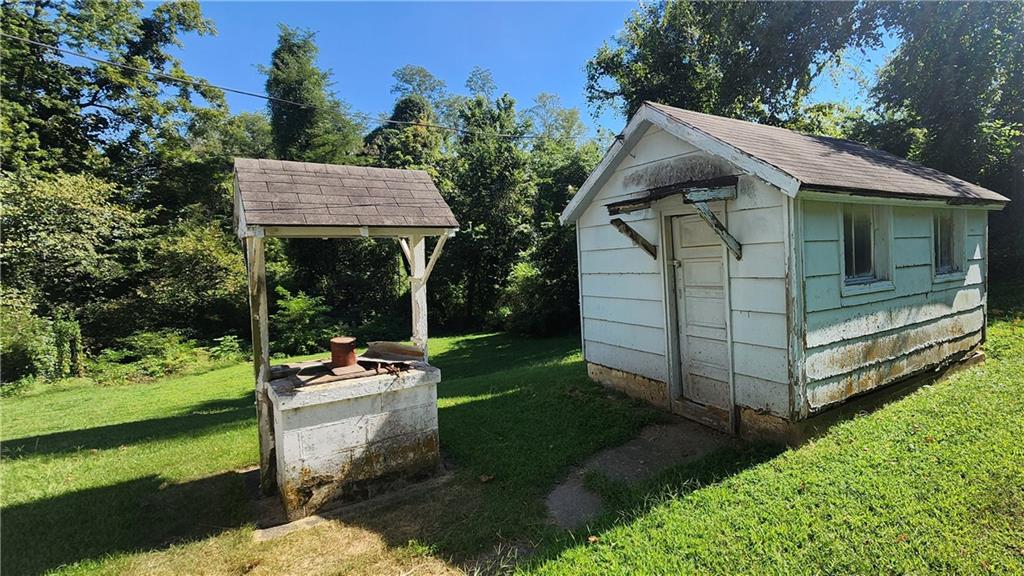 401 Biddle Street Property Photo 20