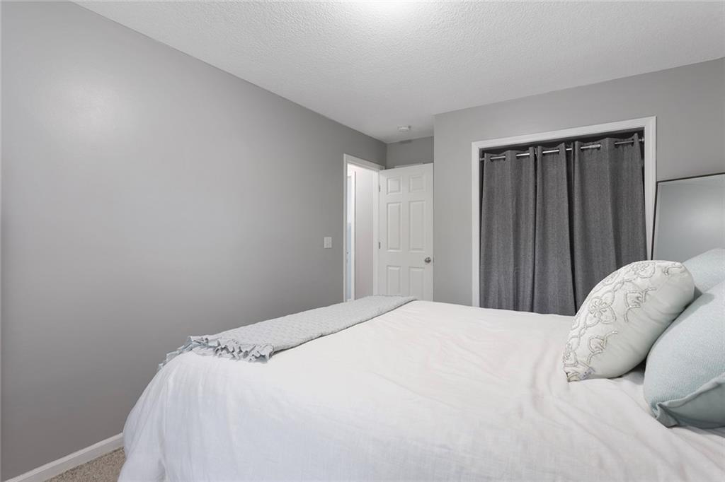 207 Lakeview Drive Property Photo 20