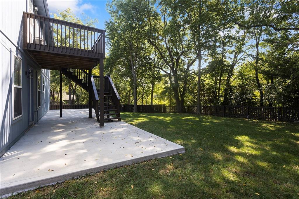 207 Lakeview Drive Property Photo 34