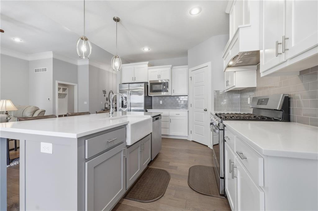 11653 S Barker Road Property Photo 24