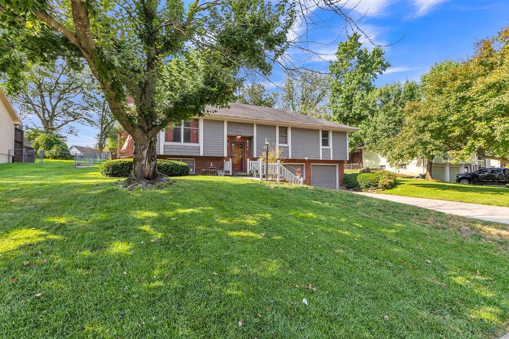 4404 Rainbow Court Property Photo 2