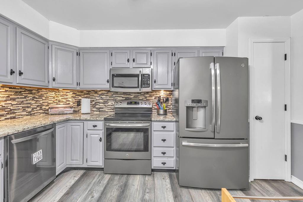4404 Rainbow Court Property Photo 16