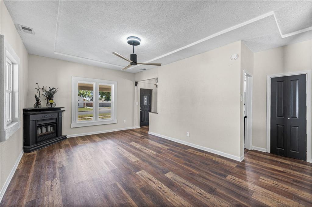 726 Pacific Avenue Property Photo 12
