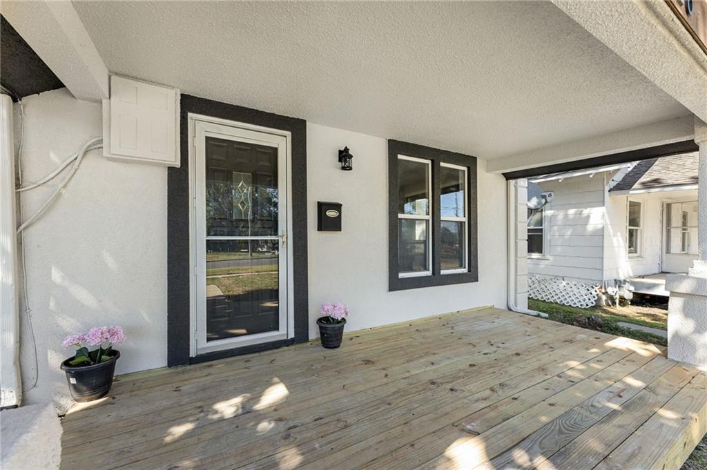 726 Pacific Avenue Property Photo 27
