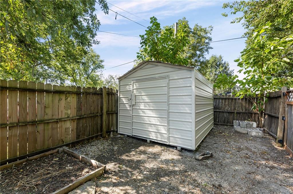726 Pacific Avenue Property Photo 28