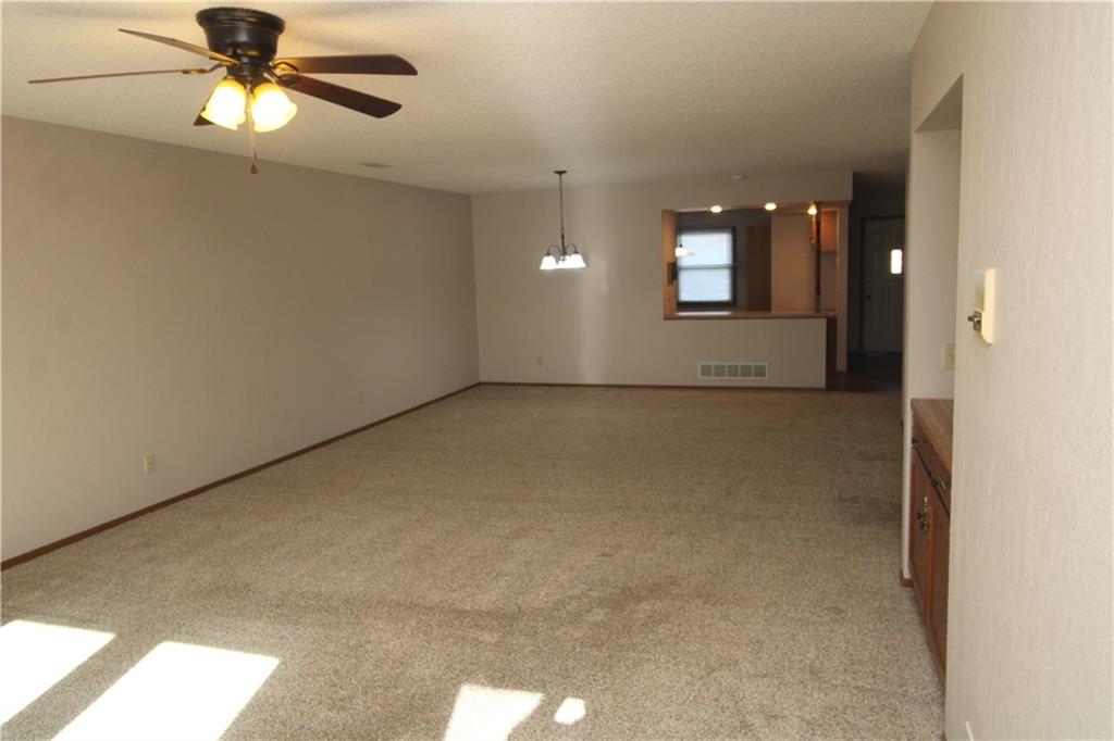 128 S Ryans N/a Property Photo 7