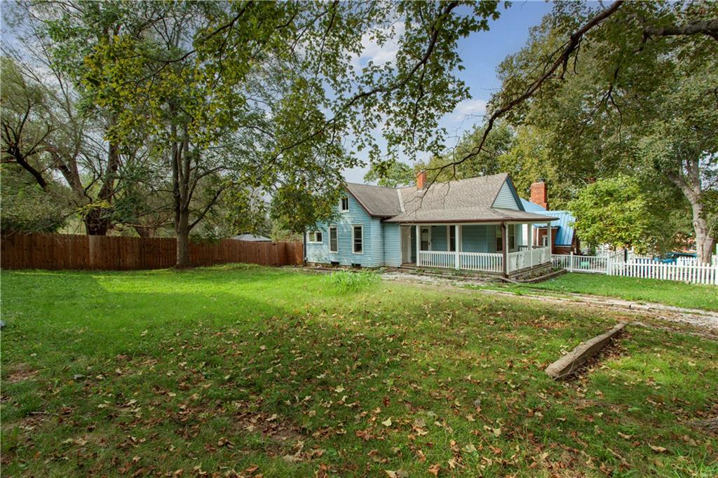 11215 Evans Street Property Photo 1