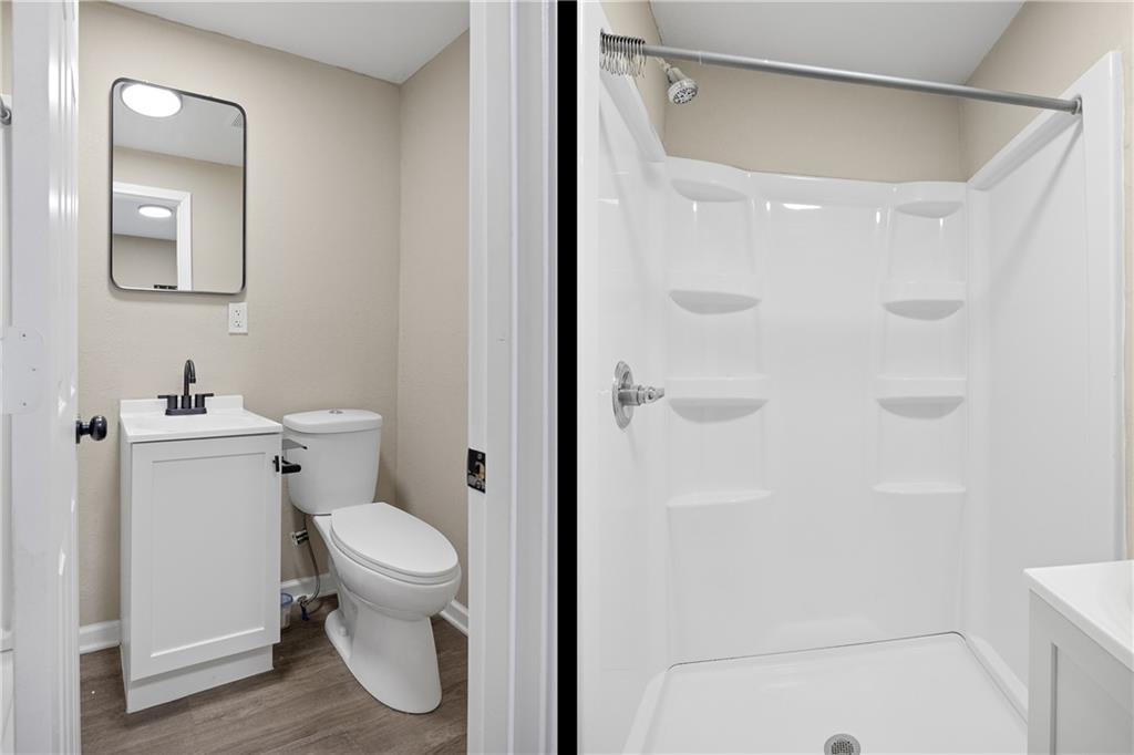 2718 Mary Street Property Photo 12