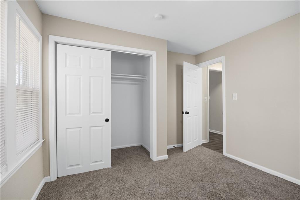 2718 Mary Street Property Photo 14