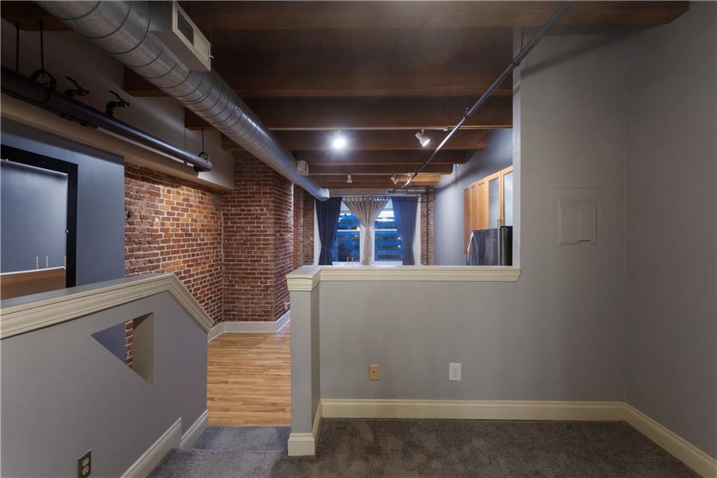 700 Broadway Boulevard Property Photo 4