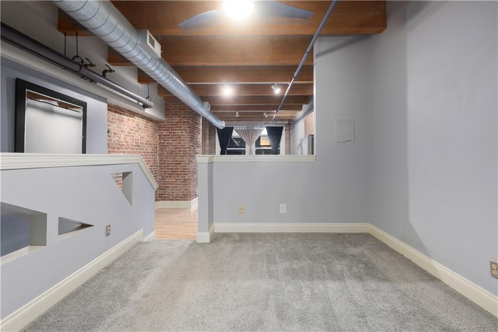 700 Broadway Boulevard Property Photo 13
