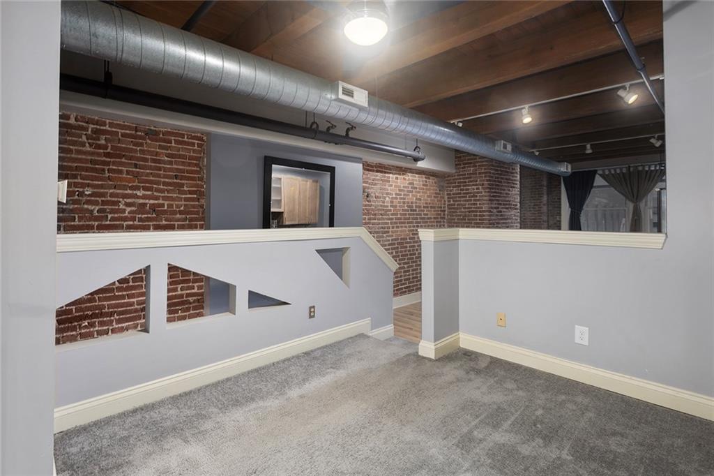 700 Broadway Boulevard Property Photo 18