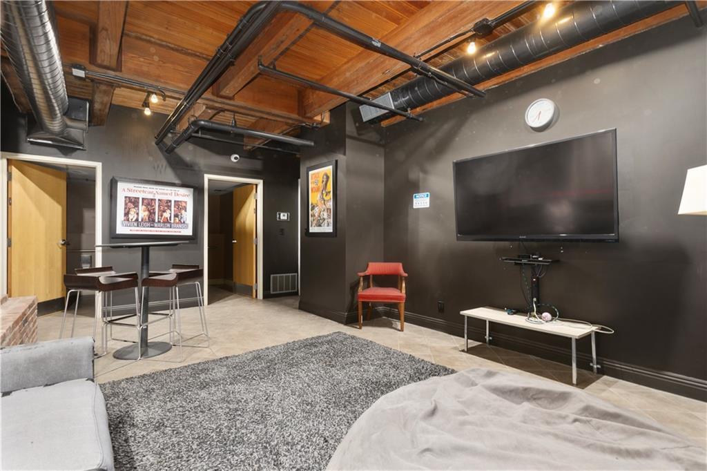 700 Broadway Boulevard Property Photo 28