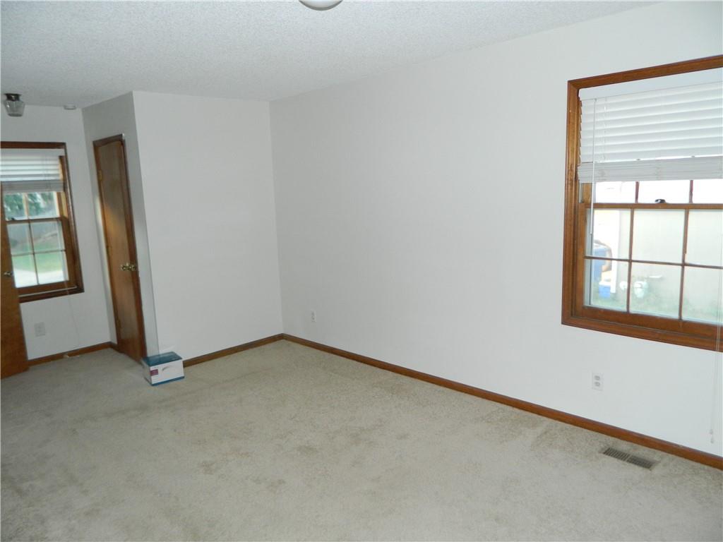 3619 Lakecrest Court Property Photo 7