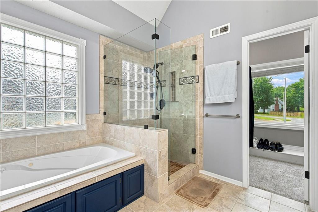 8625 N Dawn Avenue Property Photo 22