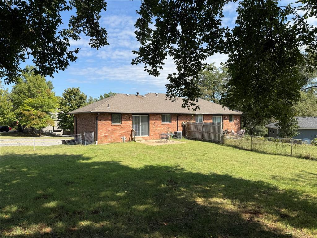 13405-07 Johnson Drive Property Photo 4