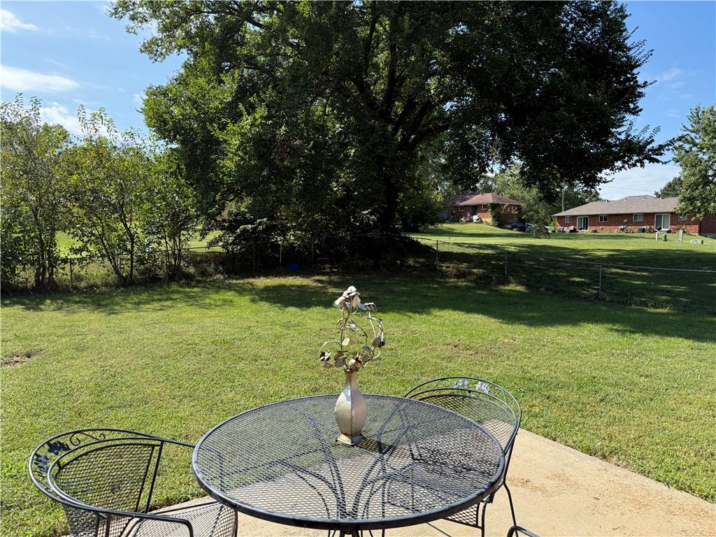 13405-07 Johnson Drive Property Photo 5
